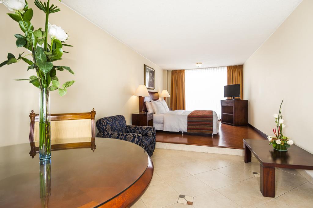 Hotel 51 Plaza Богота Екстер'єр фото