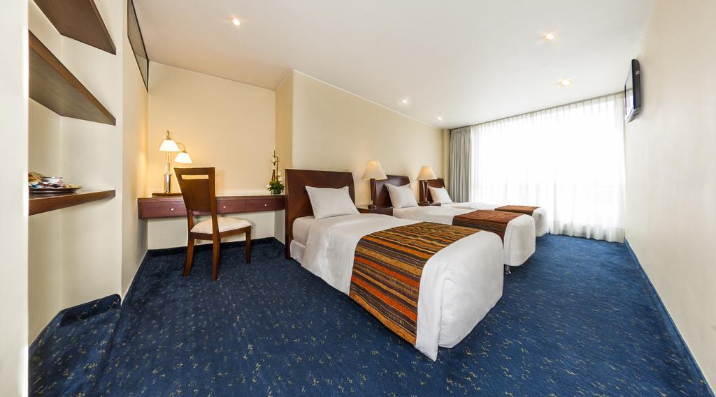 Hotel 51 Plaza Богота Екстер'єр фото